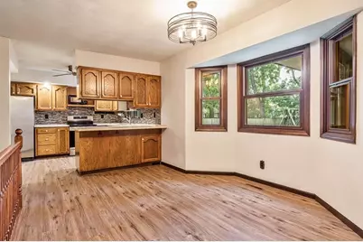 349 Sycamore, Machesney Park, IL 61115 - Photo 3