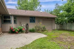 349 Sycamore, Machesney Park, IL 61115 - Photo 27