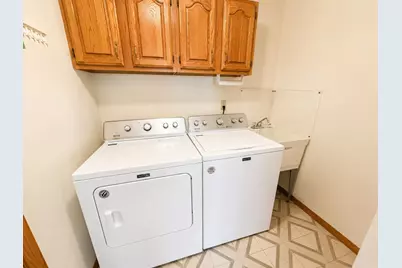 1285 Brandywine Drive #Unit 27B, Rockford, IL 61108 - Photo 15