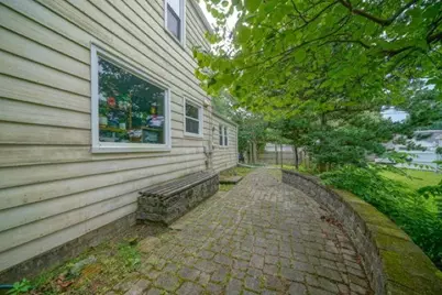 1205 W 6th, Rochelle, IL 61068 - Photo 27