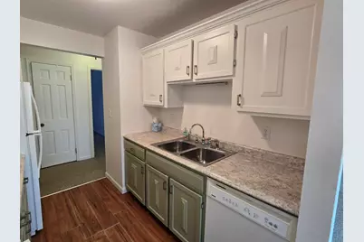 700 Kiwanis Drive, Freeport, IL 61032 - Photo 11