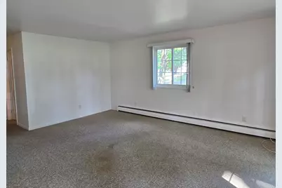 700 Kiwanis Drive, Freeport, IL 61032 - Photo 7