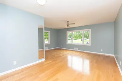 2624 Prial Avenue, Rockford, IL 61101 - Photo 5