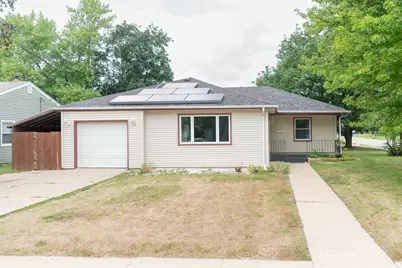 2624 Prial Avenue, Rockford, IL 61101 - Photo 1