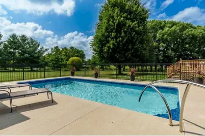 9850 Ridge Way, Rockford, IL 61107 - Photo 29