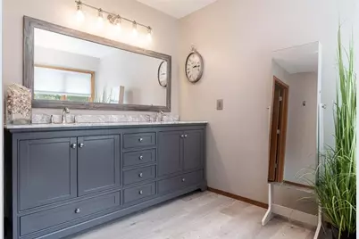 9850 Ridge Way, Rockford, IL 61107 - Photo 63