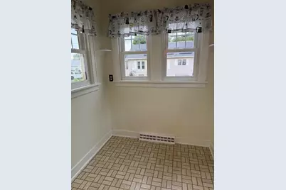73 N Sunset Avenue, Freeport, IL 61032 - Photo 19
