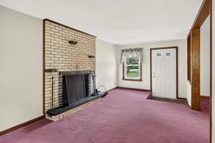 3767 Songbird Ln, Cherry Valley, IL 61016 - Photo 9