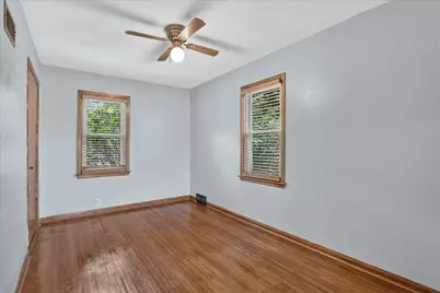 961 W Jefferson Street, Freeport, IL 61032 - Photo 15