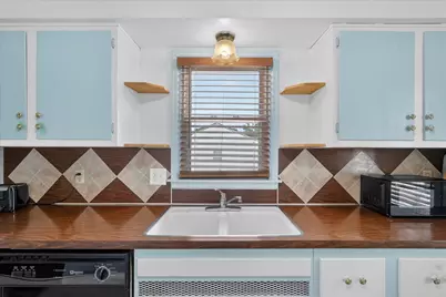 961 W Jefferson Street, Freeport, IL 61032 - Photo 19