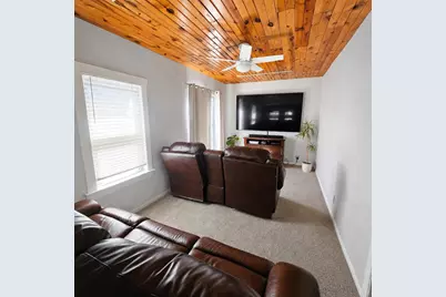 1939 Cumberland Street, Rockford, IL 61103 - Photo 9