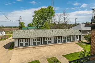 210 W High St, Orangeville, IL 61060 - Photo 5