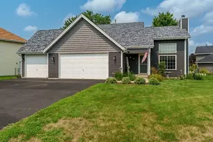 4996 Zenith Pkwy, Machesney Park, IL 61115 - Photo 1