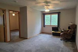4996 Zenith Pkwy, Machesney Park, IL 61115 - Photo 19