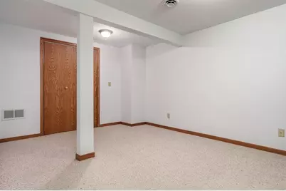 4996 Zenith Parkway, Machesney Park, IL 61115 - Photo 31