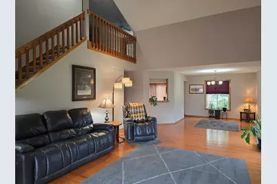 4996 Zenith Parkway, Machesney Park, IL 61115 - Photo 7