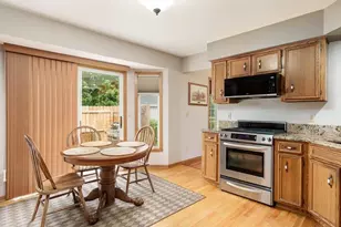 4996 Zenith Pkwy, Machesney Park, IL 61115 - Photo 15