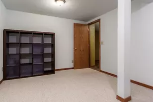 4996 Zenith Pkwy, Machesney Park, IL 61115 - Photo 35