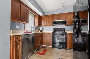 11321 Debussey Dr, Machesney Park, IL 61115 - Photo 7