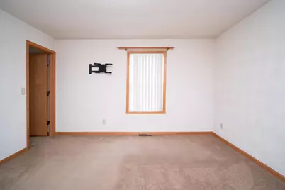 5900 Dusty Lane, South Beloit, IL 61080 - Photo 15