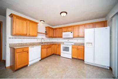 5900 Dusty Lane, South Beloit, IL 61080 - Photo 9