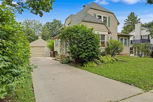 1540 W Logan St, Freeport, IL 61032 - Photo 1