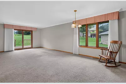 6628 Timberline Lane, Rockford, IL 61108 - Photo 9
