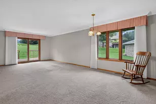 6628 Timberline Ln, Rockford, IL 61108 - Photo 9