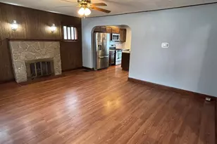 619 Lawn Dr, Loves Park, IL 61111 - Photo 3