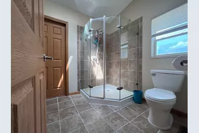 2221 Iris Avenue, Belvidere, IL 61008 - Photo 9