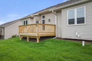 311 E Pershing St, Stillman Valley, IL 61084 - Photo 5