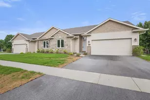 311 E Pershing St, Stillman Valley, IL 61084 - Photo 3