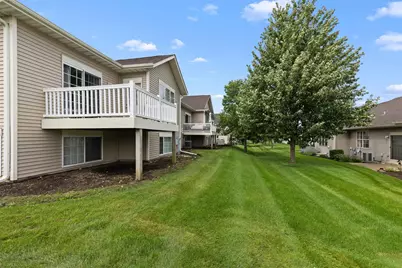 7586 Blairmore Dr, Rockford, IL 61107 - Photo 3