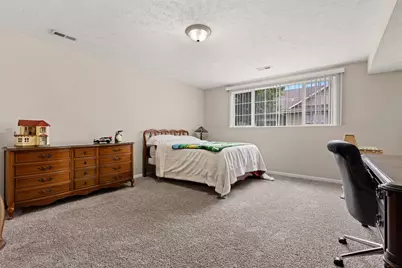 7586 Blairmore Dr, Rockford, IL 61107 - Photo 19