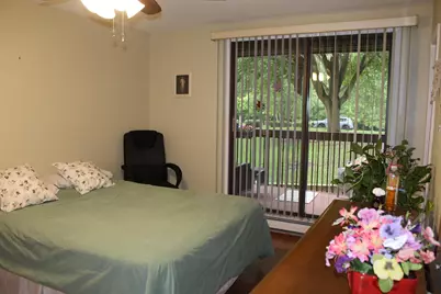 2929 Sunnyside Dr #131B, Rockford, IL 61114 - Photo 11
