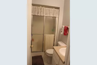 2929 Sunnyside Dr #131B, Rockford, IL 61114 - Photo 13