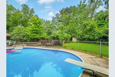 1718 Jacoby Place, Rockford, IL 61107 - Photo 45