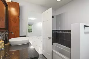1718 Jacoby Pl, Rockford, IL 61107 - Photo 35