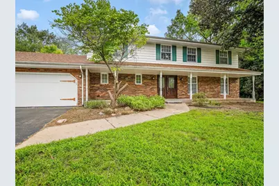 1718 Jacoby Place, Rockford, IL 61107 - Photo 1