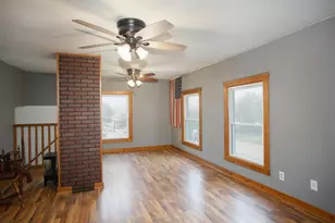 216 W Main St, Warren, IL 61087 - Photo 11