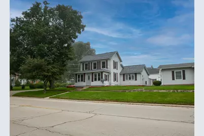 216 W Main Street, Warren, IL 61087 - Photo 1