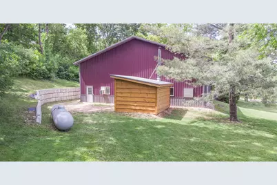 1915 S Kent Road, Pearl City, IL 61062 - Photo 11