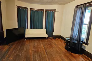 210 S 6th St, Rockford, IL 61104 - Photo 3