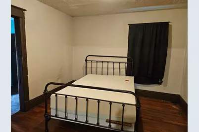 210 S 6th Street, Rockford, IL 61104 - Photo 9