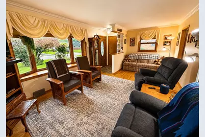 6007 Hollis Avenue, Loves Park, IL 61111 - Photo 5