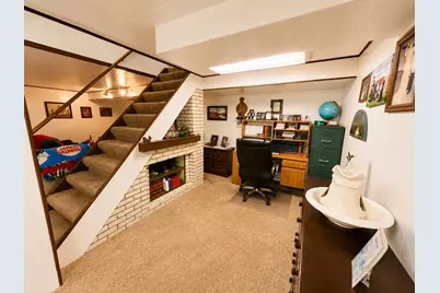 6007 Hollis Avenue, Loves Park, IL 61111 - Photo 23