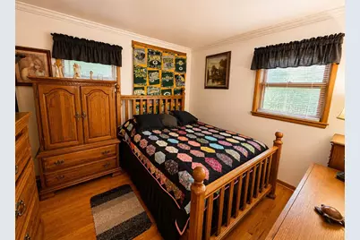 6007 Hollis Avenue, Loves Park, IL 61111 - Photo 9