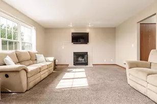 7238 Price Dr, Machesney Park, IL 61115 - Photo 15