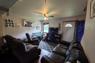 845 N 12th St, Rochelle, IL 61068 - Photo 3