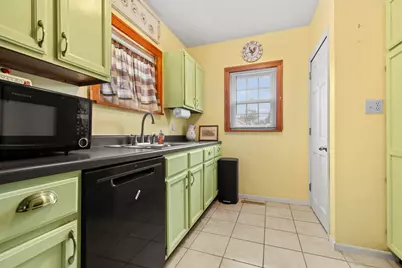 603 Frances Avenue, Loves Park, IL 61111 - Photo 7